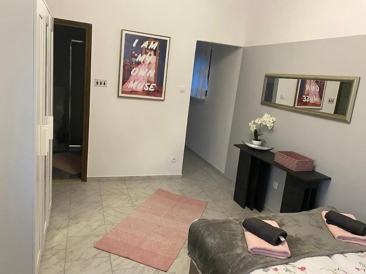 Apartamento Haus EL MILO Jadranovo 0*,  Croacia