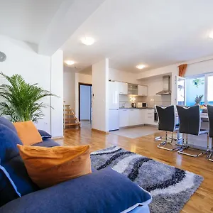 hotellátogatás