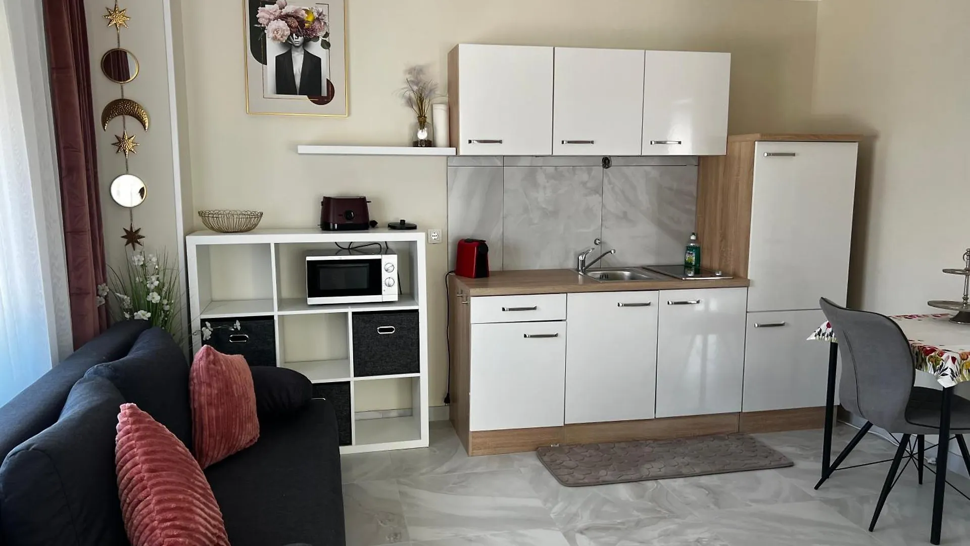 Ostanak kod kuće Haus El Milo
