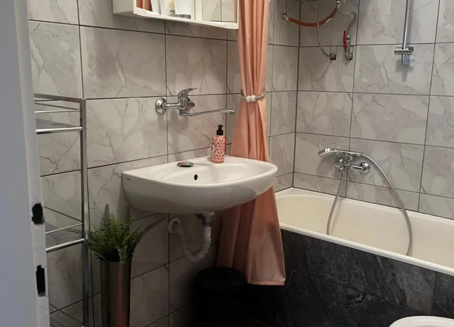 Haus El Milo Ostanak kod kuće